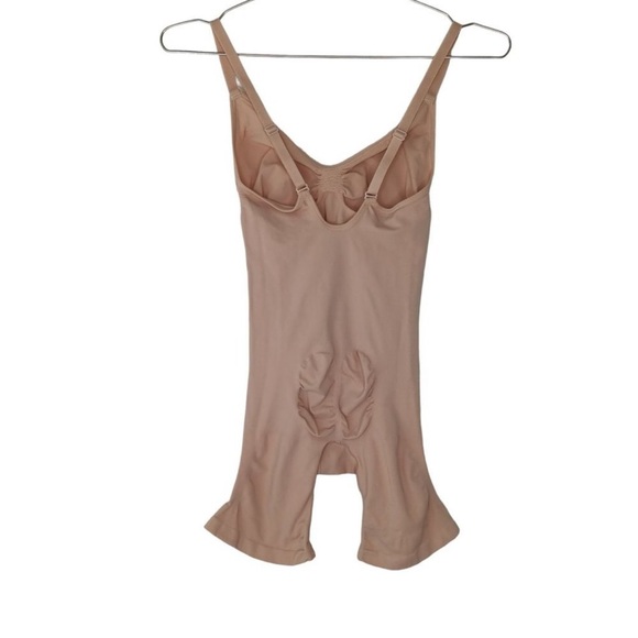 Skims Maternity SCULPTING BODYSUIT MID THIGH SZ 2X/3X - Picture 5 of 9